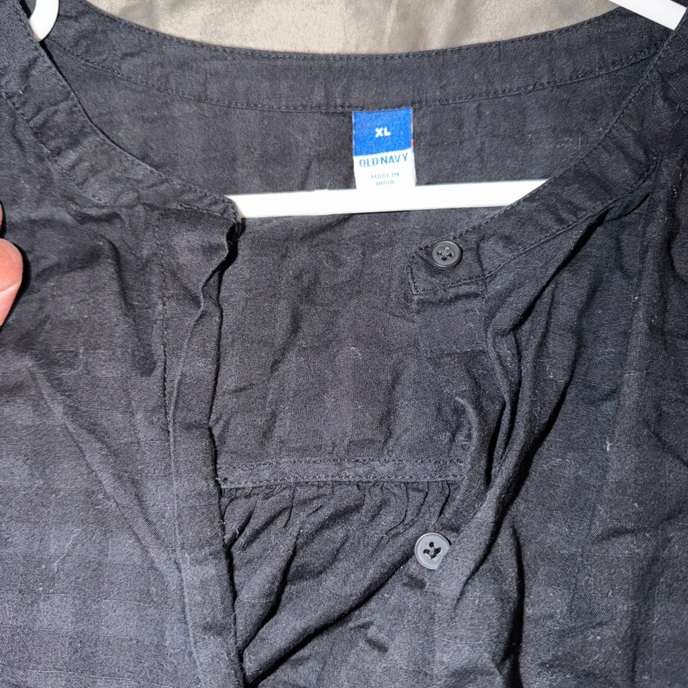 Old Navy Black Button-Up Shirt